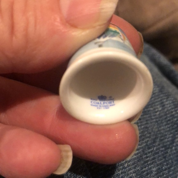 Set of 12 Porcelain Bone China Thimbles from Europe - Picture 10 of 13